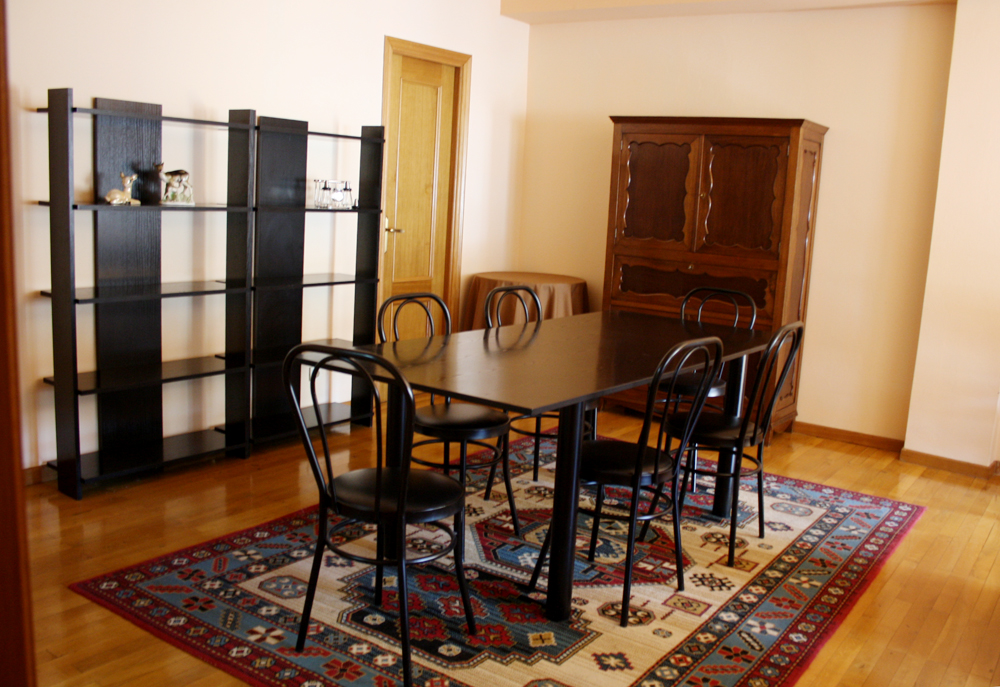 salón de apartamento de cangas