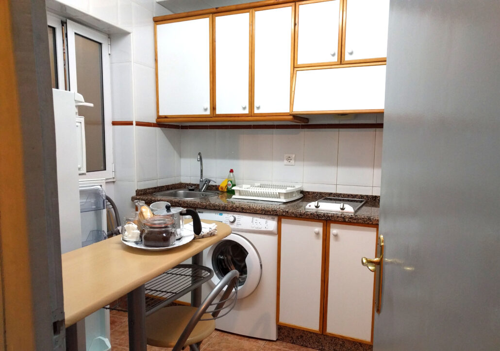 Cocina de apartamento para 3 personas